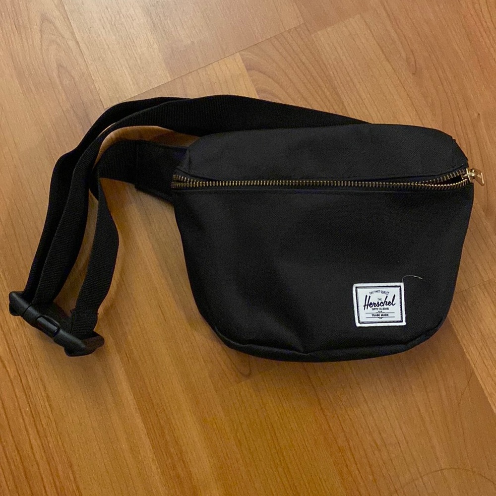 Black Hip Pack by Herschel